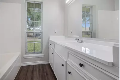 1920 Crooked Creek Lane, Pearland, TX 77581 - Photo 17