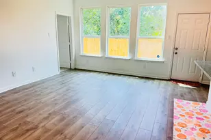 11206 Beverley Pk St, Sugar Land, TX 77498 - Photo 9