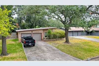 9550 Fairdale Lane, Houston, TX 77063 - Photo 3