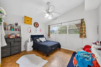 9550 Fairdale Lane, Houston, TX 77063 - Photo 21