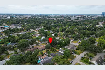 9550 Fairdale Lane, Houston, TX 77063 - Photo 35