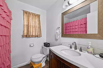 9550 Fairdale Lane, Houston, TX 77063 - Photo 23