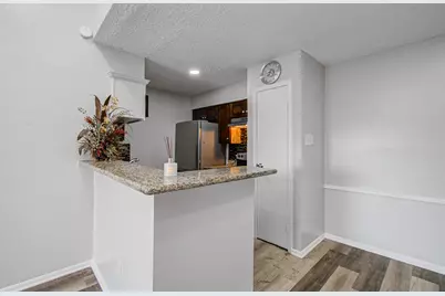 10101 S Gessner Road #405, Houston, TX 77071 - Photo 13