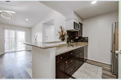 10101 S Gessner Road #405, Houston, TX 77071 - Photo 15