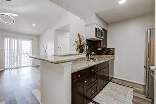 10101 S Gessner Rd, Houston, TX 77071 - Photo 15