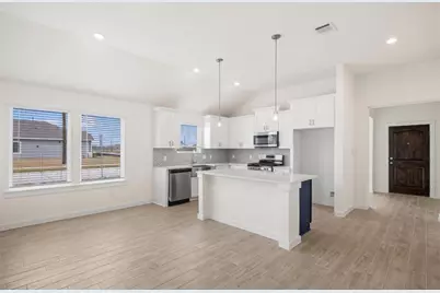 1135 Santee Ct, Rosharon, TX 77583 - Photo 5