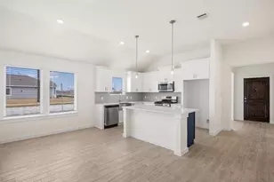 1135 Santee Ct, Rosharon, TX 77583 - Photo 5