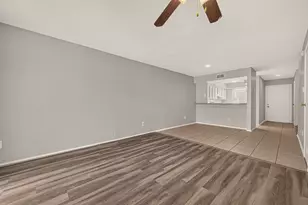 12656 Windsor Village Dr, Houston, TX 77071 - Photo 13