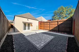 832 W 27th St, Houston, TX 77008 - Photo 35