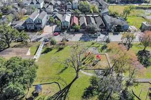 832 W 27th St, Houston, TX 77008 - Photo 45