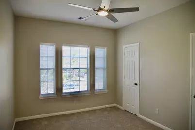 3410 Farnham Circle, Pearland, TX 77584 - Photo 19