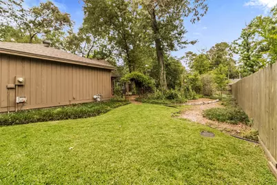 3238 Redwood Lodge Dr Drive, Houston, TX 77339 - Photo 29