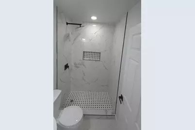 5126 Kingsbury Street, Houston, TX 77021 - Photo 13