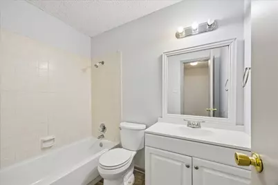 206 Lockett Street, Brenham, TX 77833 - Photo 11