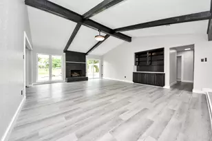7822 Maple Tree Dr, Houston, TX 77088 - Photo 5