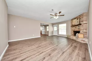 8402 Church Light Ln, Houston, TX 77064 - Photo 11