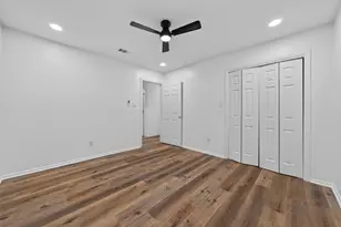 310 Nasturtium St, Lake Jackson, TX 77566 - Photo 17