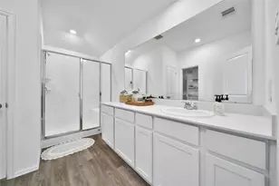 1386 Antigua Dr, Conroe, TX 77301 - Photo 17