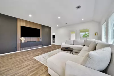 1386 Antigua Drive, Conroe, TX 77301 - Photo 3