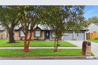 1814 Crooked Creek Lane, Pearland, TX 77581 - Photo 3