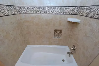 10402 Chatterton Drive, Houston, TX 77043 - Photo 25