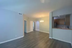 2209 S Braeswood Blvd, Houston, TX 77030 - Photo 19