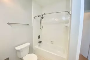 2209 S Braeswood Blvd, Houston, TX 77030 - Photo 15