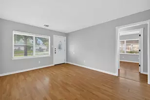 6741 Feldspar St, Houston, TX 77092 - Photo 3