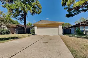 10542 Waving Fields Dr, Houston, TX 77064 - Photo 1