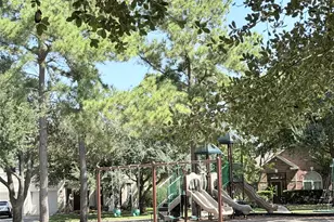 10707 Overton Cir, Houston, TX 77065 - Photo 41