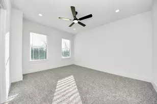 5531 Nielan St, Houston, TX 77028 - Photo 19