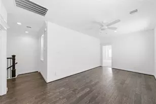 819 W 19th St, Houston, TX 77008 - Photo 25