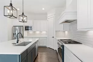 819 W 19th St, Houston, TX 77008 - Photo 13