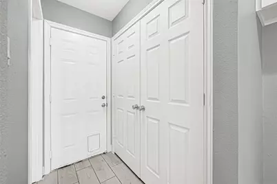 9823 Bamboo Road #B, Houston, TX 77041 - Photo 17