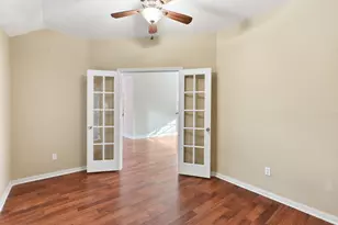 1813 Oakwood Dr E, Pearland, TX 77581 - Photo 23