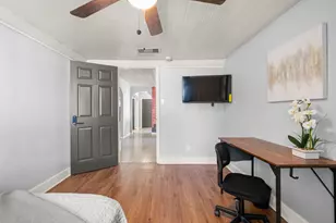 5319 Greylog Dr, Houston, TX 77048 - Photo 13