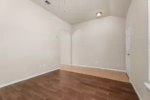 8911 Finnery Dr, Tomball, TX 77375 - Photo 9