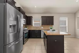 8911 Finnery Dr, Tomball, TX 77375 - Photo 11