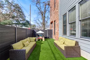 902 E 27th St, Houston, TX 77009 - Photo 37