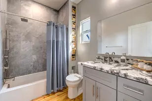 902 E 27th St, Houston, TX 77009 - Photo 33