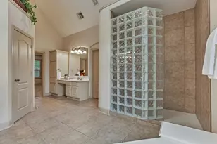 42 Carlyle Pl, The Woodlands, TX 77382 - Photo 31