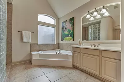 42 Carlyle Place, The Woodlands, TX 77382 - Photo 29