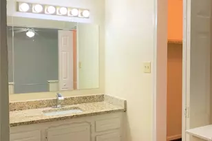 803 Dogwood St, Katy, TX 77493 - Photo 15