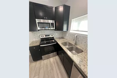 833 Omeara, Montgomery, TX 77316 - Photo 7