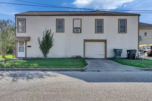 5019 Ave M 1/2, Galveston, TX 77551 - Photo 1