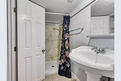 5019 Avenue M 1/2, Galveston, TX 77551 - Photo 31