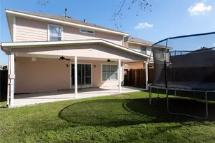 3807 Gardenia Bend Dr, Houston, TX 77053 - Photo 11