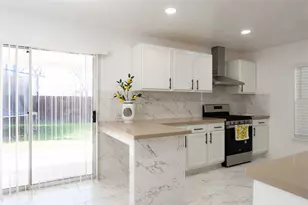 3807 Gardenia Bend Dr, Houston, TX 77053 - Photo 9