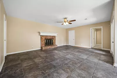 5610 Evergreen Street, Bellaire, TX 77401 - Photo 5