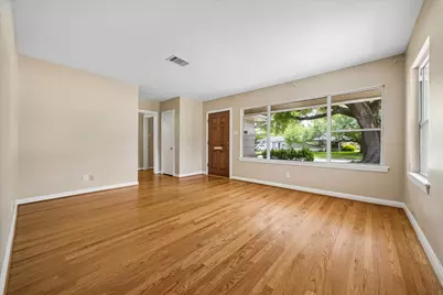 5610 Evergreen Street, Bellaire, TX 77401 - Photo 7